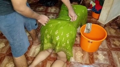 Tamil House Maid Doggy Sex Green Chudi Periya Soothu