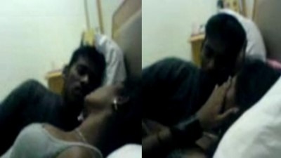 tamil family sex videos Appa magal mulai sappi ookum â€¢ tamilsex video