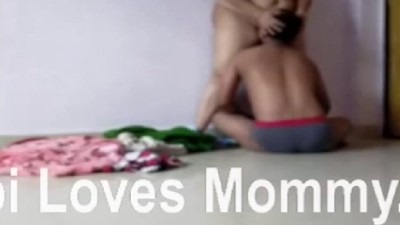 tamil mom sex videos Amma kuthiyai nakum
