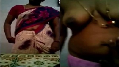 Vellore aunty wife saree kayati boobs kaatum open tamil sex