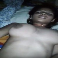 சேல்ஸ் ஸ்டோரில் செம சேக்ஸ் படம்
