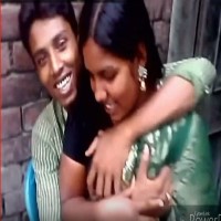 வீட்டு உரிமையாளர் ஆண்டியை கொஞ்சும் ஓல்படம்